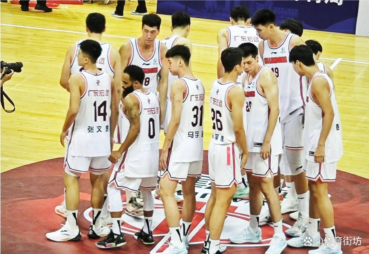 胜负擂台：广东迎战辽宁，实力对决