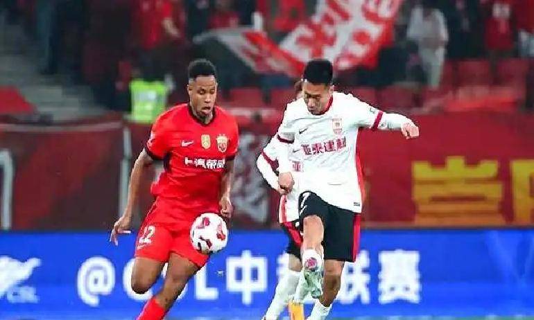 长春亚泰客场失利，士气受到打击