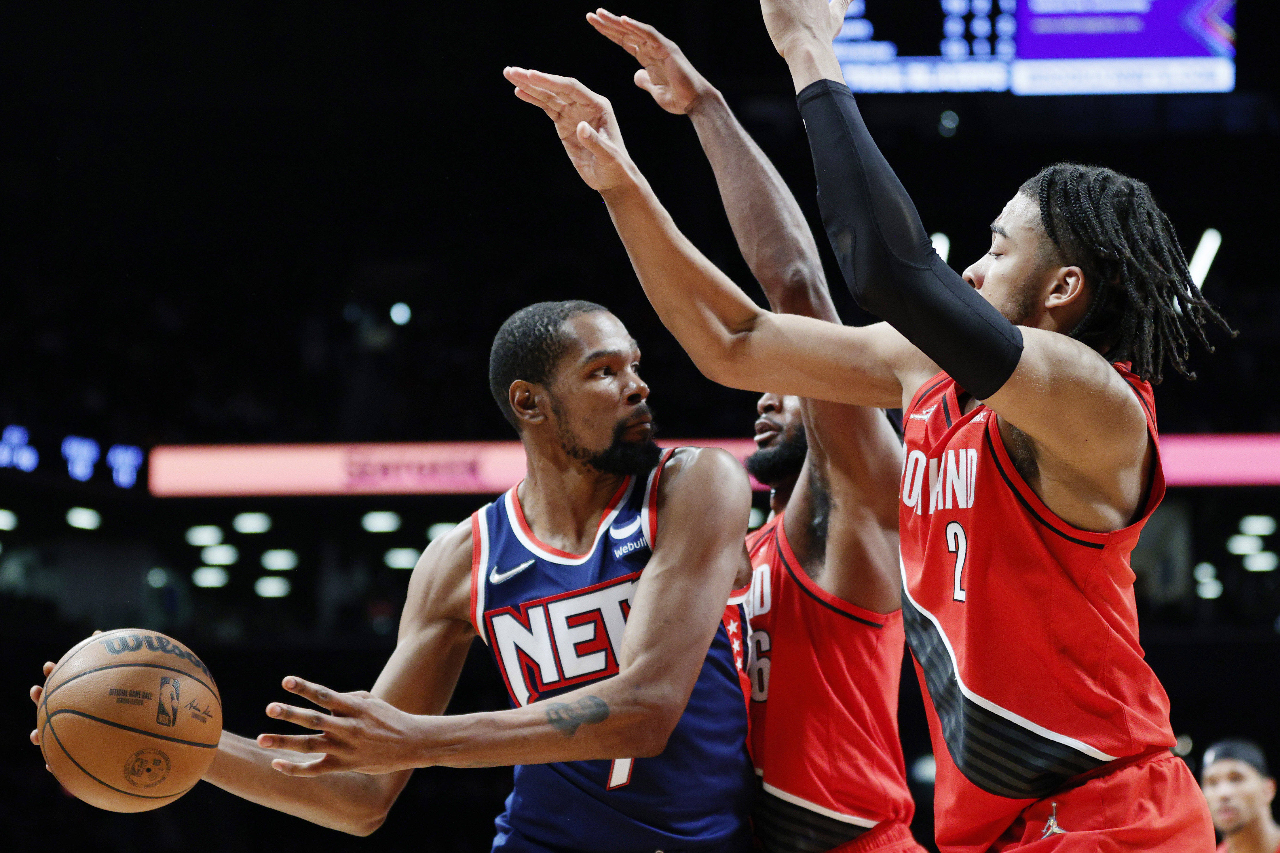 杜兰特复出首秀,篮网擒魔术迎来九连胜 杜兰特复出首秀,篮网擒魔术迎来九连胜