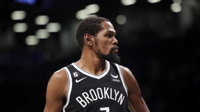 杜兰特复出首秀,篮网擒魔术迎来九连胜 杜兰特复出首秀,篮网擒魔术迎来九连胜