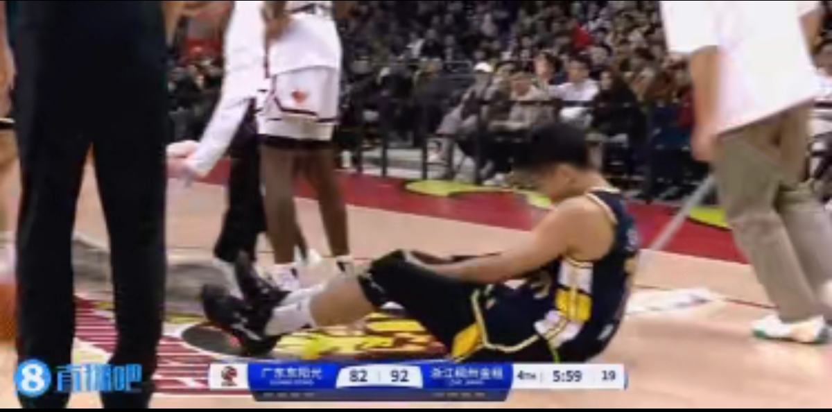 浙江男篮遭遇惊险失利山东队