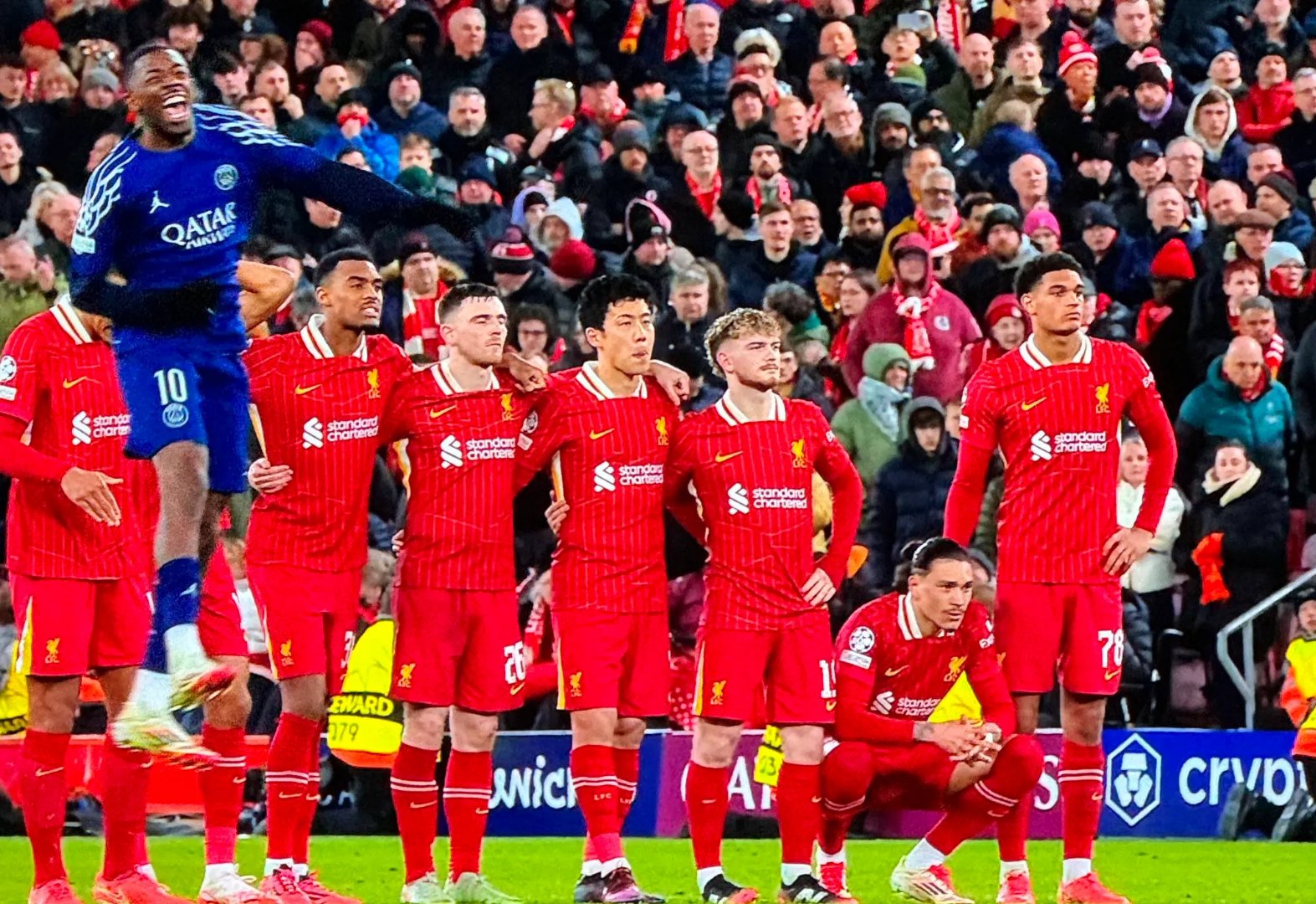 拜仁再下一城,欧冠前景一片明朗 拜仁再下一城,欧冠前景一片明朗