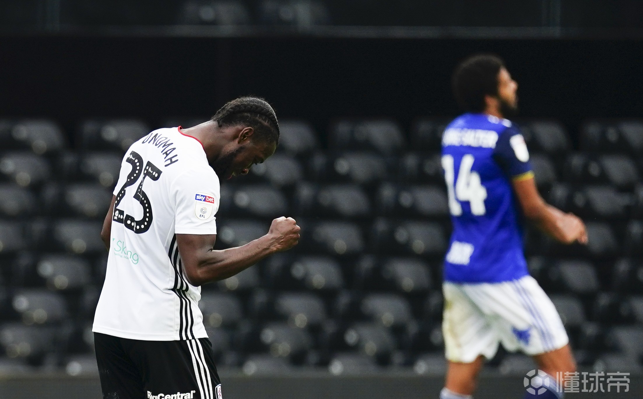 伯明翰客场憾负,两连败形势不妙,保级压力剧增 伯明翰客场憾负,两连败形势不妙,保级压力剧增