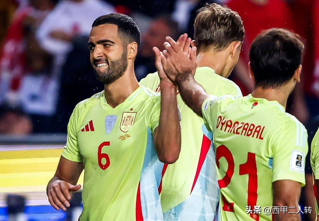 西班牙队后防线稳固备战国内重要比赛 西班牙队后防线稳固备战国内重要比赛