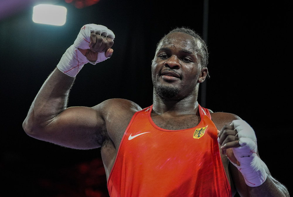 雷速官网-德国拳击选手实现胜利，晋级决赛