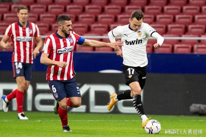 瓦伦西亚遭遇逆转,错失全取三分机会 瓦伦西亚遭遇逆转,错失全取三分机会