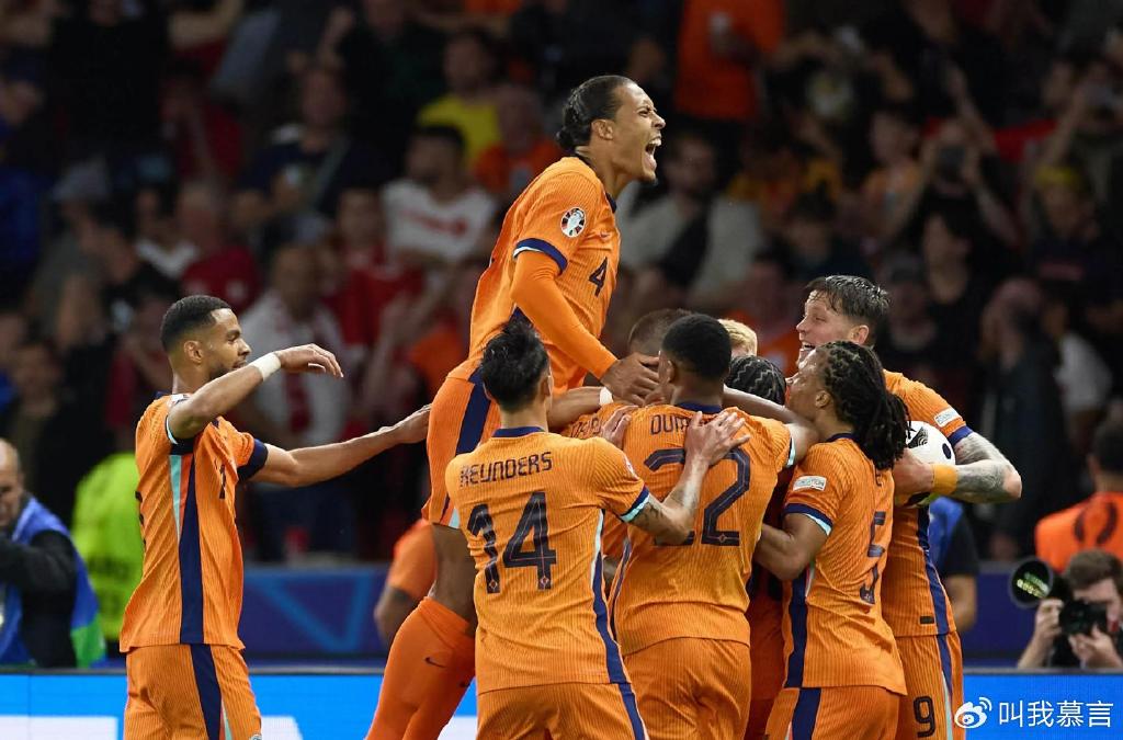 芬兰战胜乌克兰,欧预赛小组榜首宝座岌岌可危 芬兰战胜乌克兰,欧预赛小组榜首宝座岌岌可危