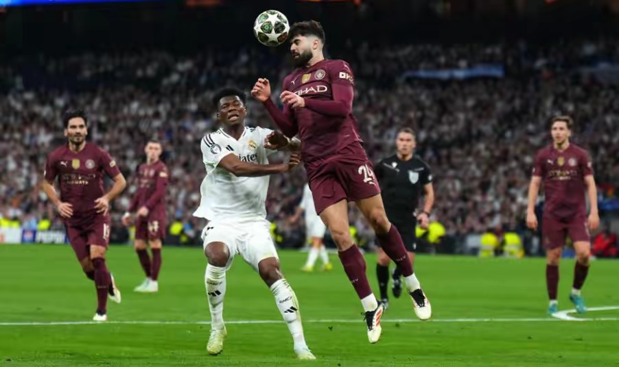 曼联丢点惨败,巴黎前锋狂揽三球 曼联丢点惨败,巴黎前锋狂揽三球