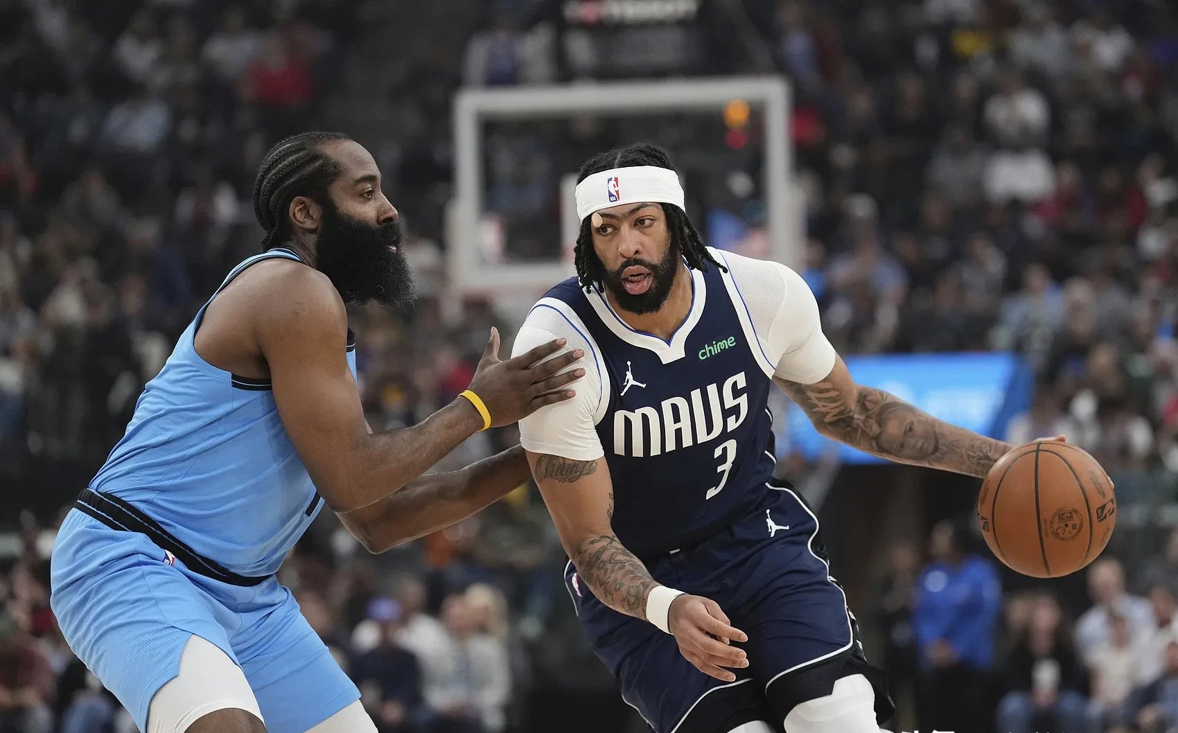 雷速直播-快船主场惜败马刺，遭遇连败