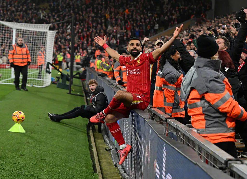 利物浦剑指欧冠冠军，誓师出征