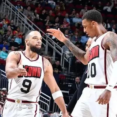 夺冠之路：球队们凭借实力展开角逐