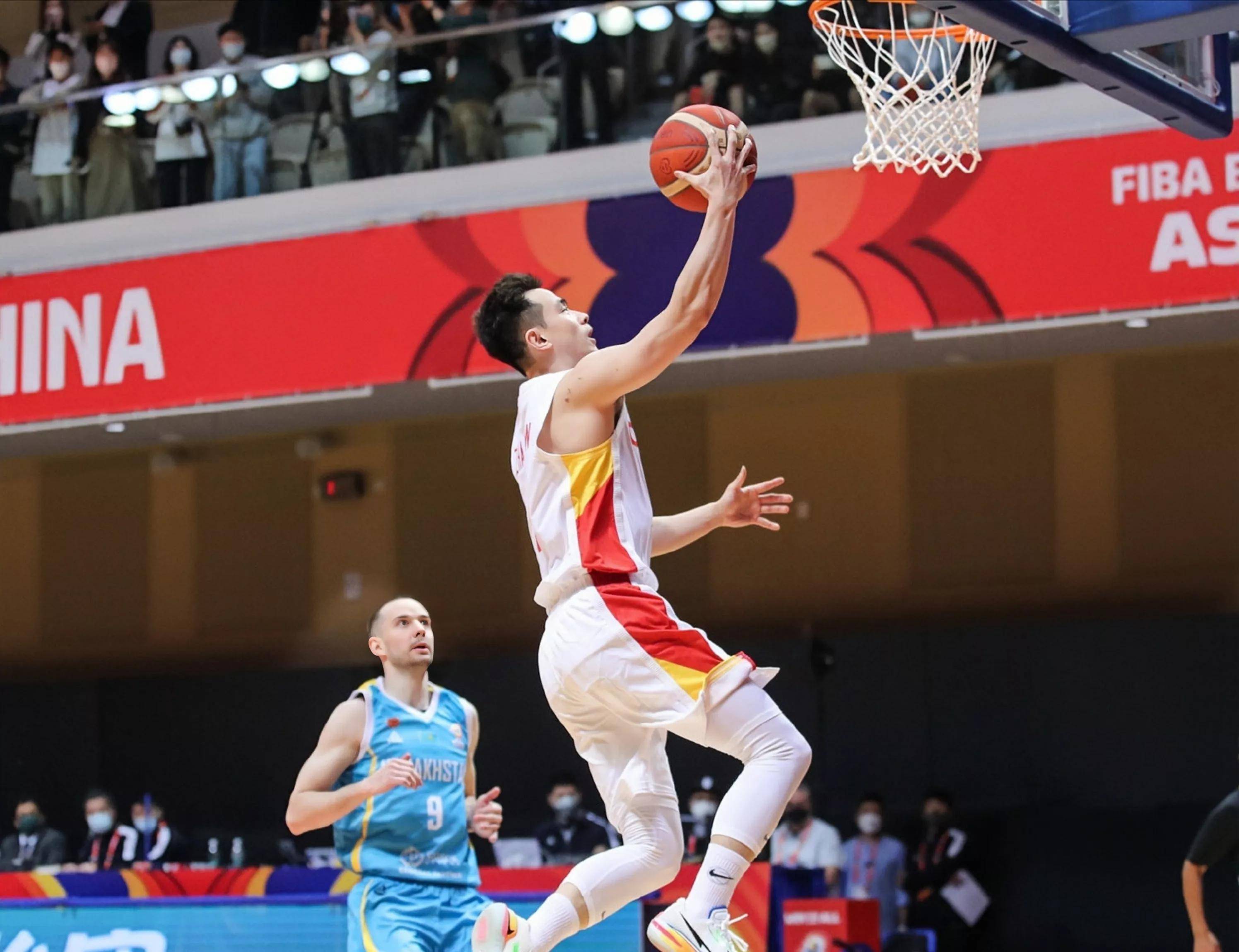 篮球赛场上的绝杀瞬间回顾