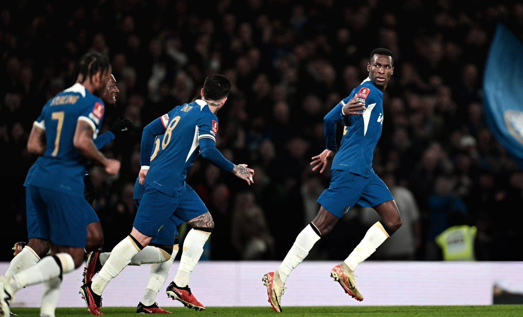 切尔西主场遭遇绝平，未能扳回失分