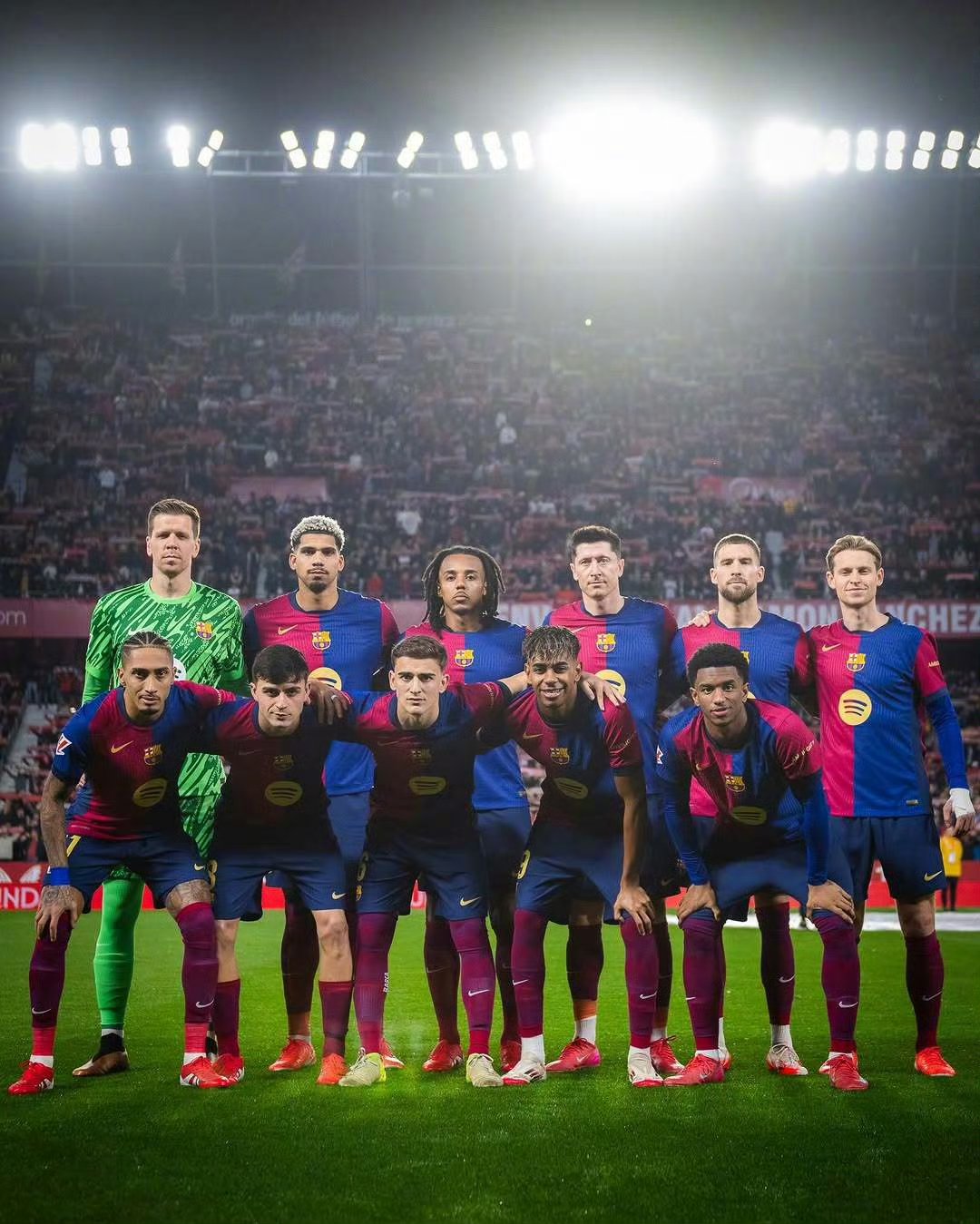 巴塞罗那在国际赛事中大获全胜