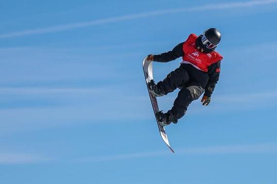 瑞士滑雪运动员崭露头角,冲刺前三 瑞士滑雪运动员崭露头角,冲刺前三
