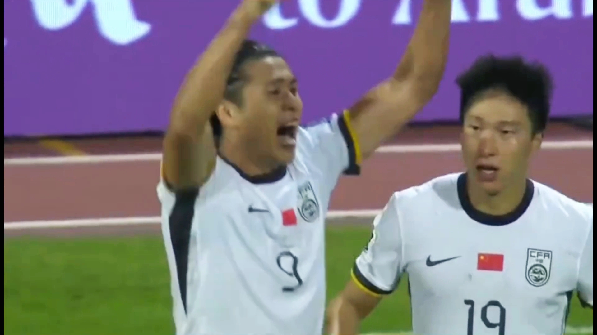 惊心动魄的胜负之争,球场上烽火连天 惊心动魄的胜负之争,球场上烽火连天