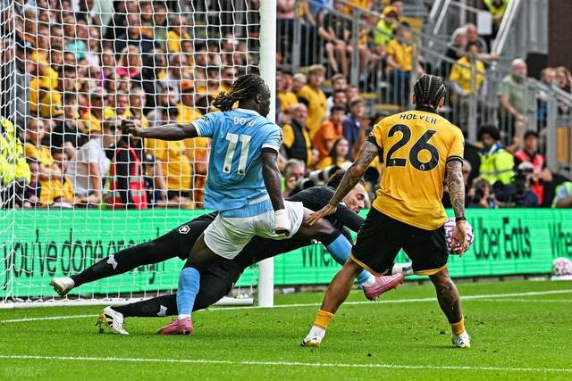 贝威奇阿尔比恩球迷期待球队赢得英超保级之战 贝威奇阿尔比恩球迷期待球队赢得英超保级之战