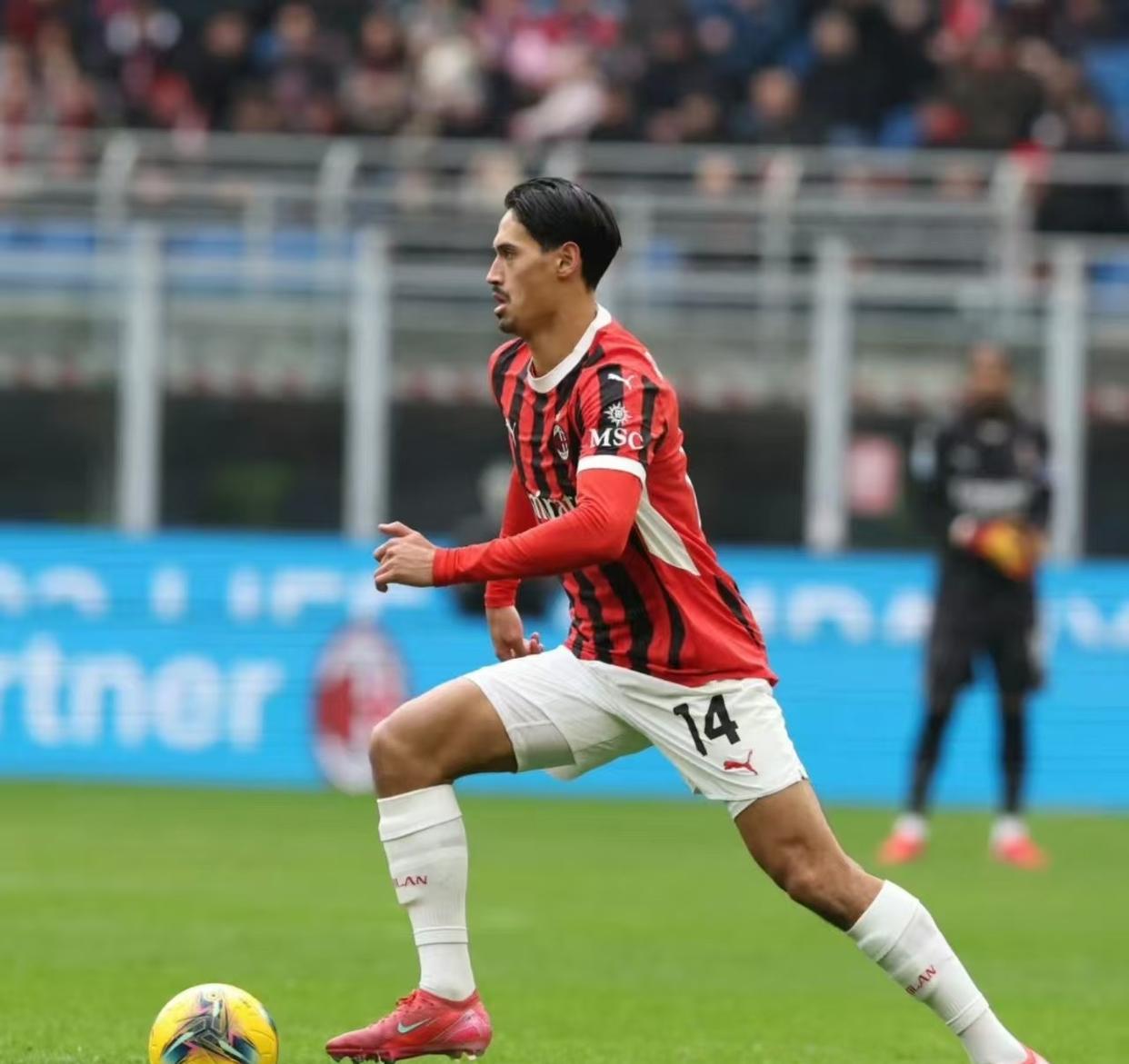 AC米兰主场绝杀对手,迎来连胜 AC米兰主场绝杀对手,迎来连胜