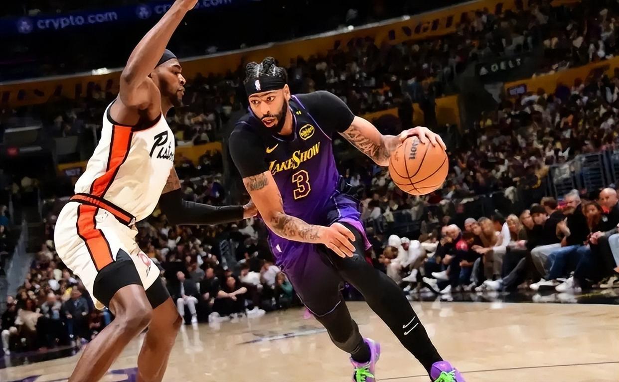 神秘伤情曝光：湖人队核心伤情扑朔迷离