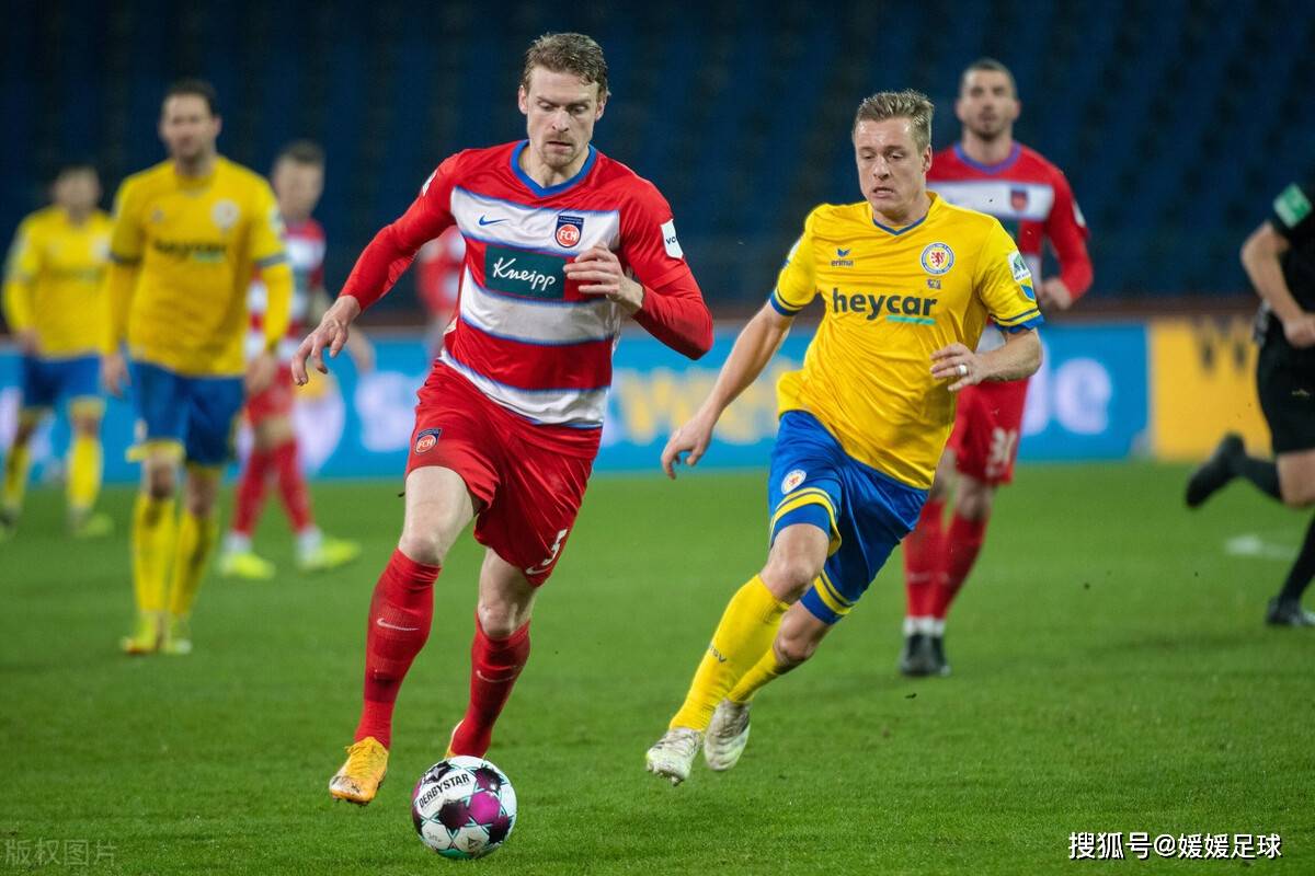 柏林赫塔艰难取胜,积分上涨 柏林赫塔艰难取胜,积分上涨