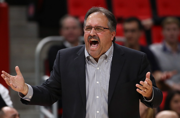 鹈鹕前锋恢复良好将复出,球队士气提升 鹈鹕前锋恢复良好将复出,球队士气提升