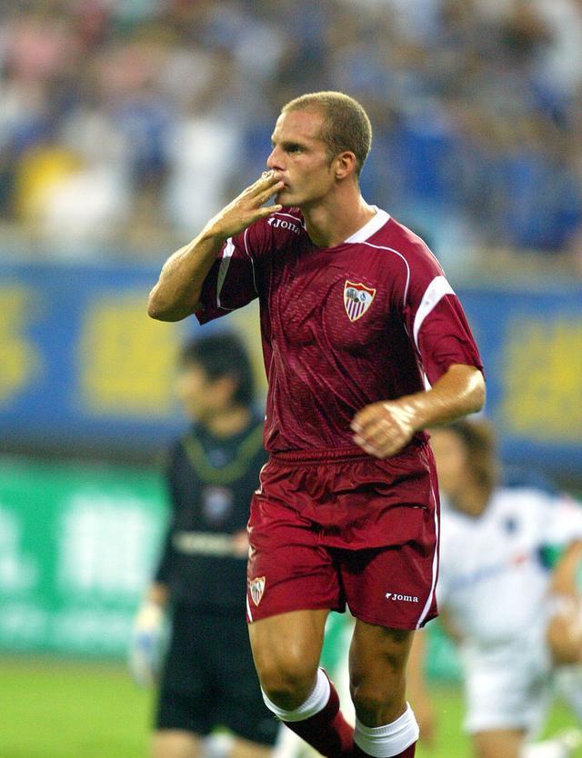 雷速官网下载-塞维利亚客场收获三分，继续追赶前四