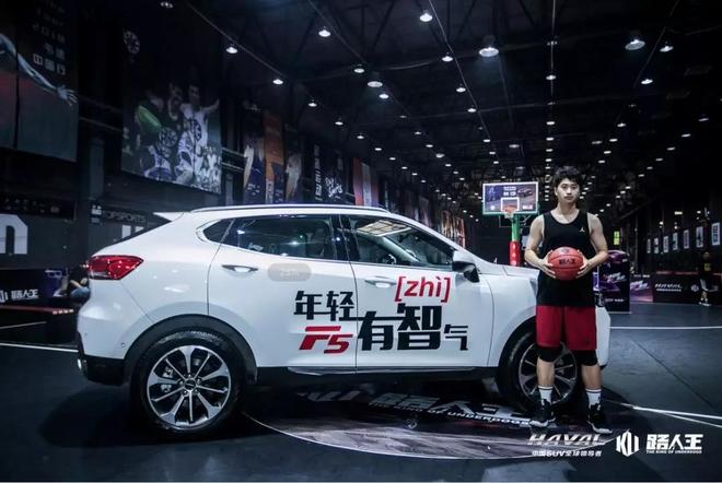 英德争夺胜利,激情对决引爆球迷热情 英德争夺胜利,激情对决引爆球迷热情