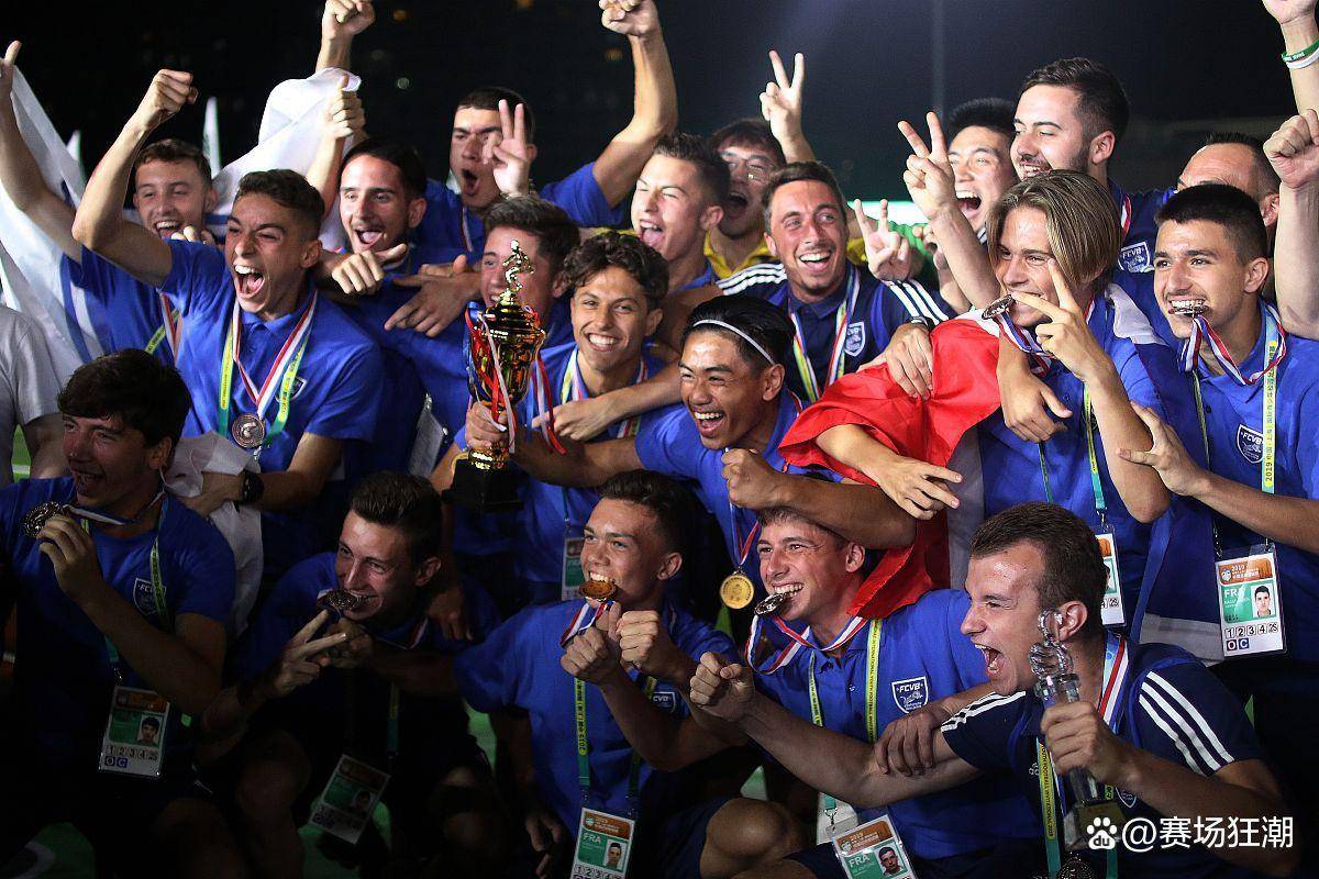 博洛尼亚险胜，赢得关键比赛