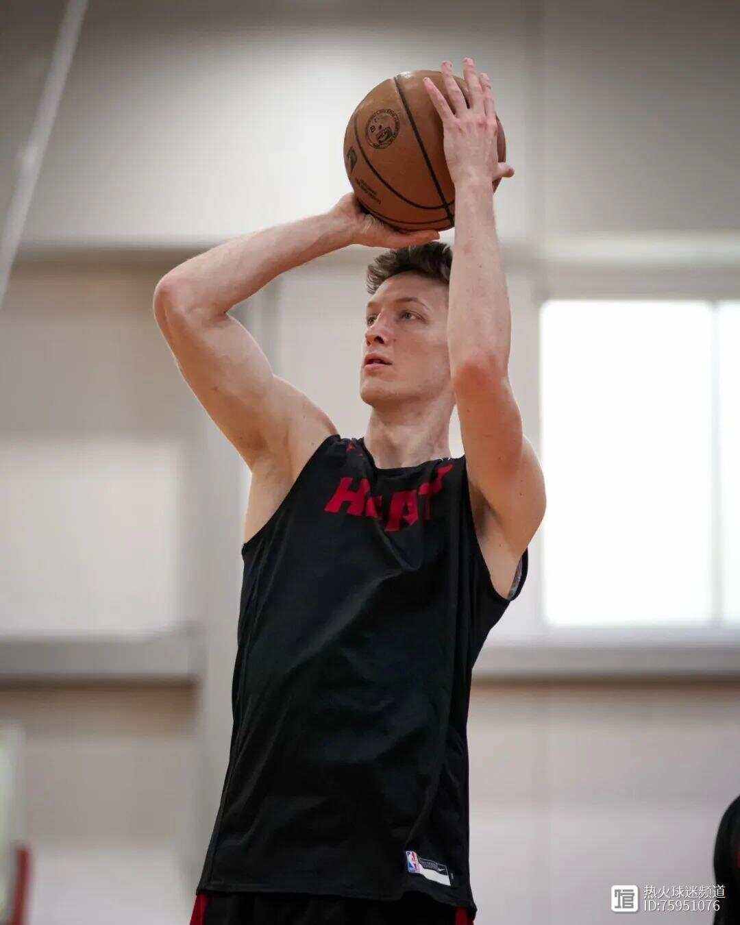 雷速-美洲球队展开全球巡回赛，备战国际锦标赛