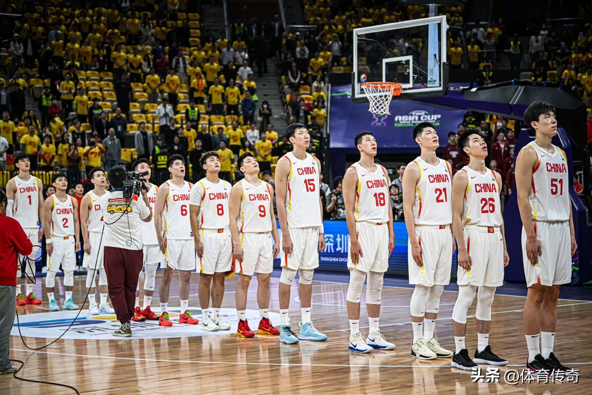 雷速官网-球队备战关键战役，全员集结备战