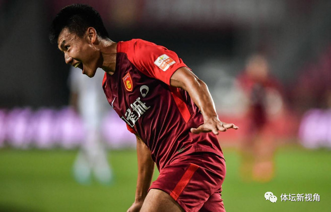 广州富力豪取主场胜利，战绩亮眼